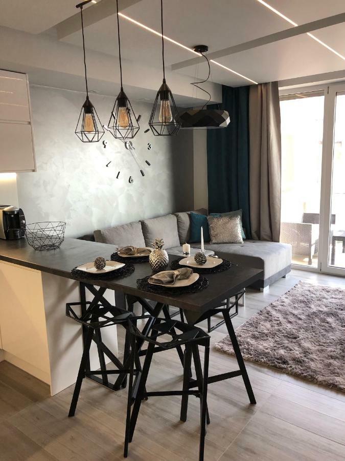 Resort Apartamenty Klifowa Rewal 27 المظهر الخارجي الصورة