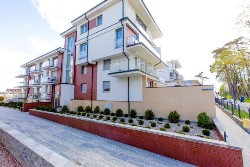 Resort Apartamenty Klifowa Rewal 27 المظهر الخارجي الصورة